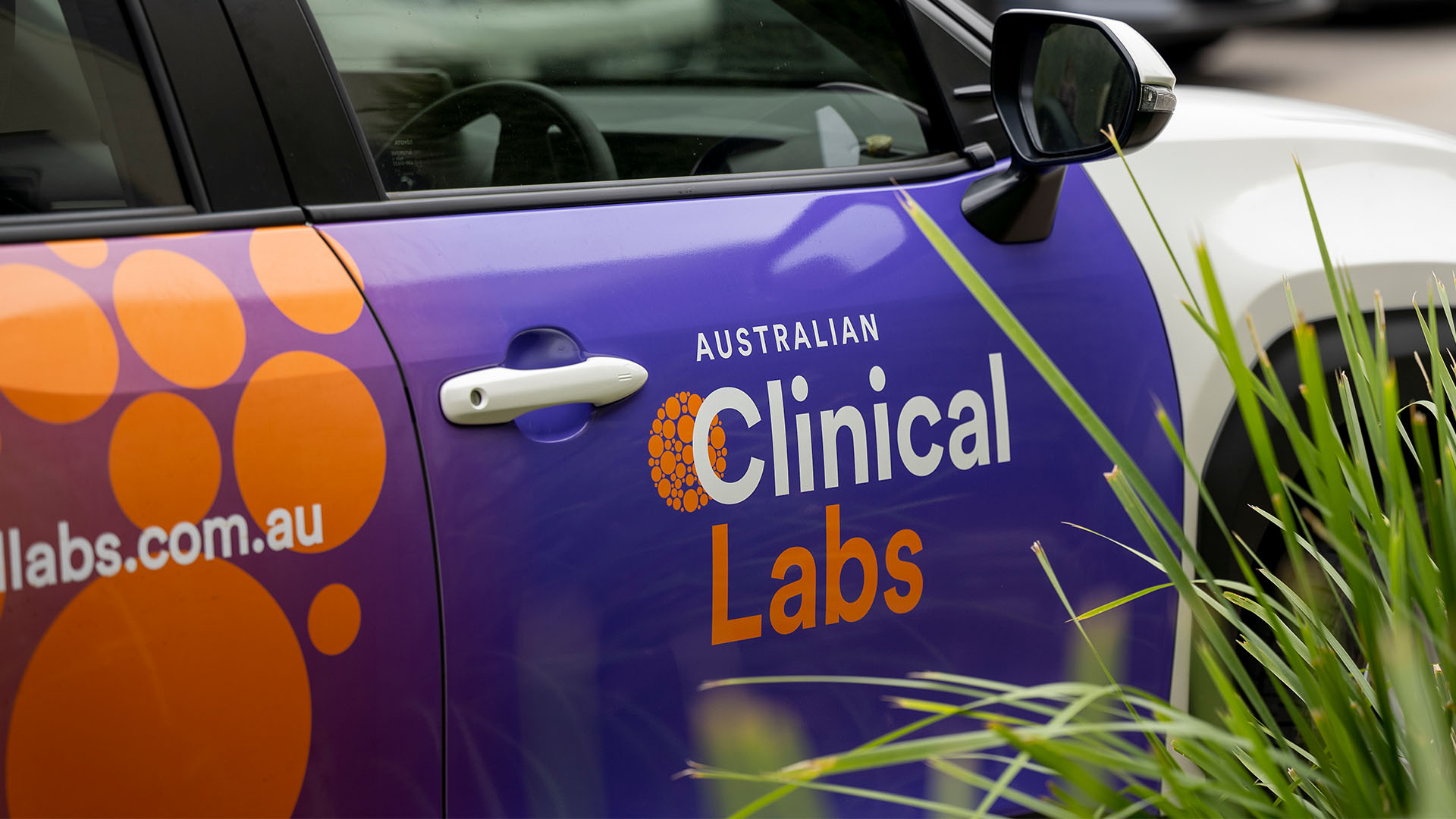 Click to Collect Courier Service 